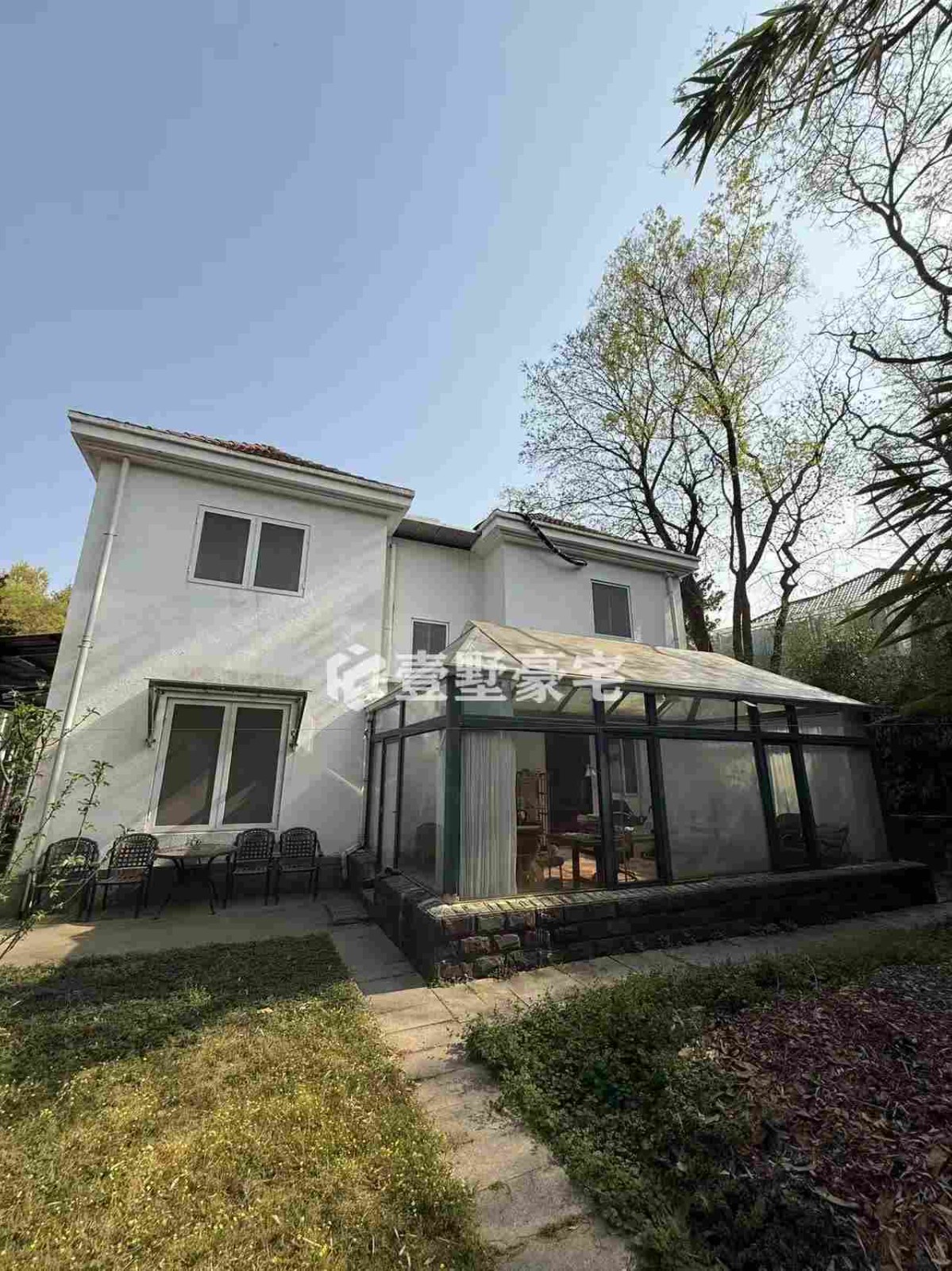 帝豪花园别墅 紫金山畔品质别墅 精装四室带院