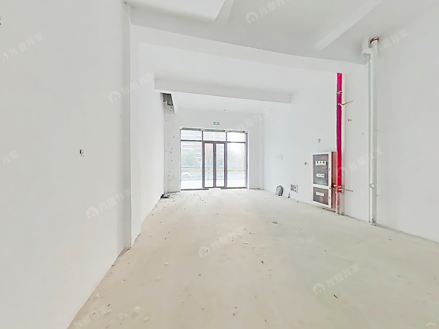 鼓楼区江东苏宁檀悦北苑1室2厅 一楼临街商铺