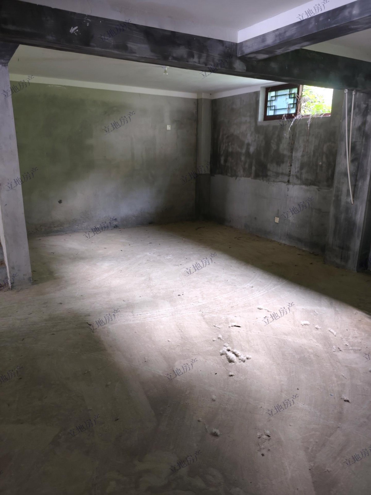 福晟庭院低密社区毛坯联排别墅5室户型南北通透